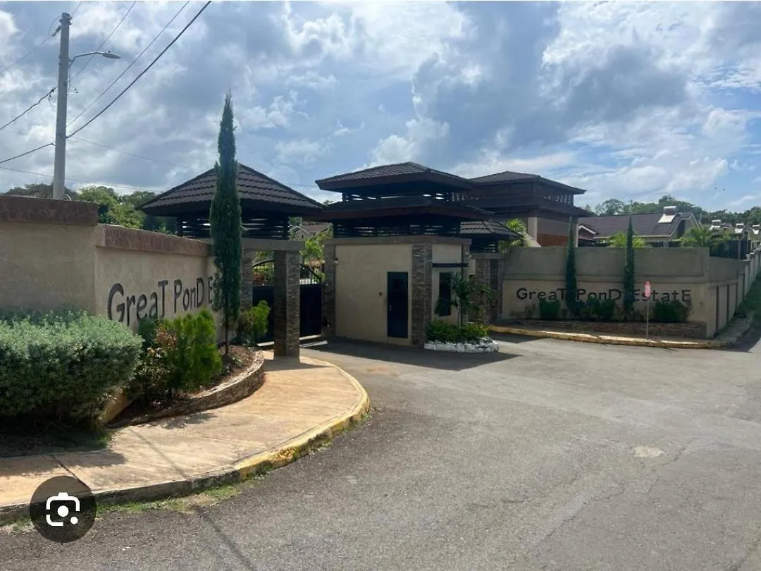 Ocho Rios Maui Getaway Βίλα